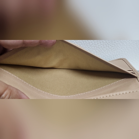 JIMMY CHOO Star Stud Leather Wallet ****SALE SALE SALE**** - Picture 11 of 15